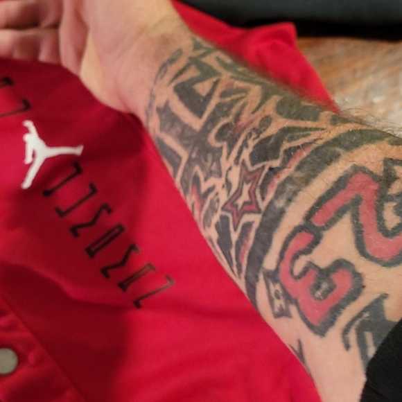 Jordan game warm up wear - Picture 4 of 4